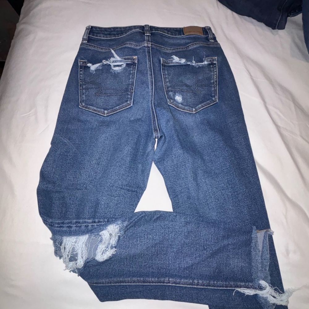 American Eagle Outfitters High Rise Distressed Jeans - Blue